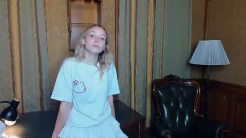 Anne online show from 07-15-26, 07:41