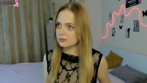Im Luna online show from 05-03-26, 09:21