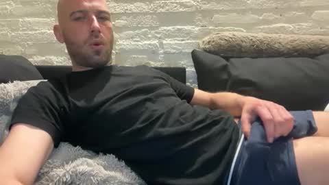 Snapshot of rotteei1 chatting on 04-20-26, 03:42 rotteei1 online show from 04-20-26, 03:42