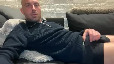 Snapshot of rotteei1 chatting on 05-06-26, 04:34 rotteei1 online show from 05-06-26, 04:34