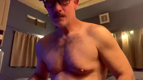 roundthebend8 online show from 01-21-25, 04:54