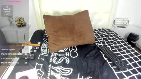 rouse_sexy_hotxx77 online show from 10-26-25, 01:22