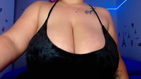 Snapshot of rousrossell_4 chatting on 12-08-24, 01:13 Call me Rous online show from 12-08-24, 01:13