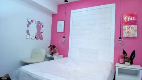 Rousse  online show from 03-27-26, 01:33