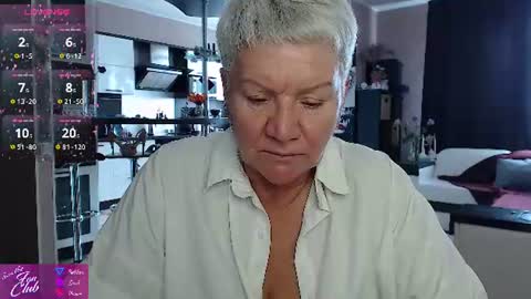 Snapshot of roxana_brooks chatting on 07-06-26, 10:56 Roxana online show from 07-06-26, 10:56