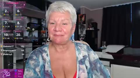 Snapshot of roxana_brooks chatting on 07-28-26, 06:20 Roxana online show from 07-28-26, 06:20