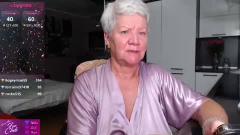 Snapshot of roxana_brooks chatting on 07-31-26, 08:19 Roxana online show from 07-31-26, 08:19