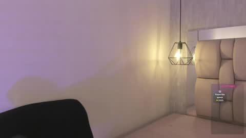 Snapshot of roxie_summers chatting on 05-17-26, 12:56 Roxie online show from 05-17-26, 12:56