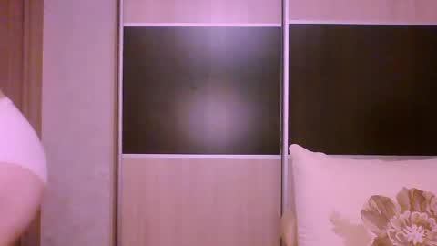 Snapshot of roxxywharton chatting on 06-04-26, 11:49 Roxxy Wharton online show from 06-04-26, 11:49