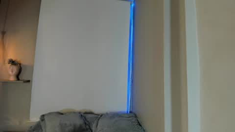 roxy_stone1 online show from 07-09-26, 07:51