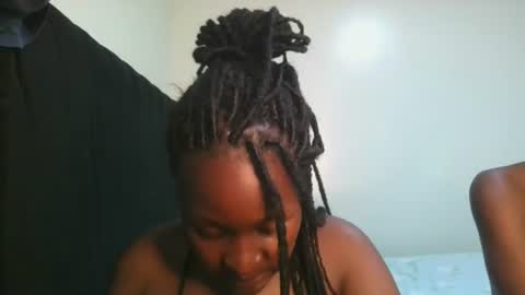 royal_goddes2 online show from 06-20-26, 11:57