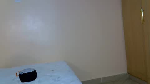 Snapshot of royalseductress chatting on 03-22-26, 09:51 royalseductress online show from 03-22-26, 09:51