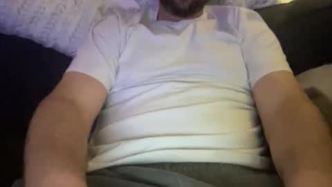 Snapshot of roythegil chatting on 11-23-25, 02:44 roythegil online show from 11-23-25, 02:44