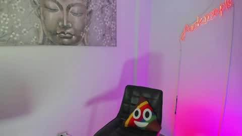 POOL online show from 05-31-26, 02:42