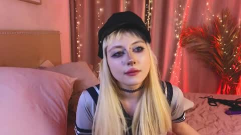 Rraffaellka online show from 04-11-26, 10:03