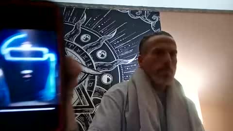 Ryan online show from 04-17-26, 01:08