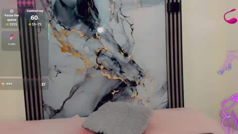 Snapshot of rubi_30 chatting on 04-08-26, 11:21 Rubi i love online show from 04-08-26, 11:21