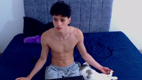 Ruby and Vanie online show from 03-30-26, 09:49