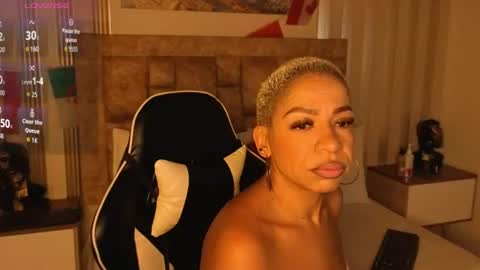 Snapshot of ruby_nixie chatting on 06-24-26, 11:31 Ruby online show from 06-24-26, 11:31