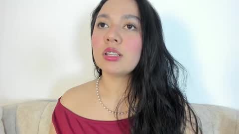 Snapshot of rubyhlowe chatting on 05-12-26, 02:52 RUBY online show from 05-12-26, 02:52