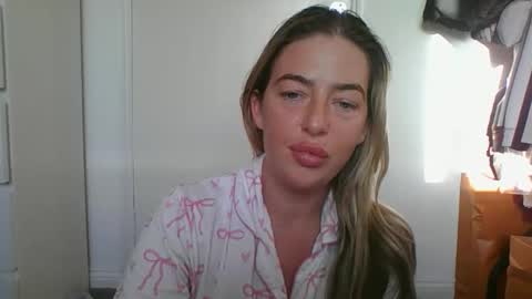 rubyredxxxoxxx online show from 03-14-26, 07:36
