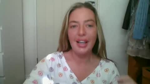 rubyredxxxoxxx online show from 06-14-26, 07:10