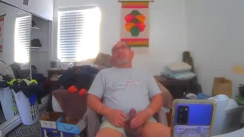 Snapshot of rueltrinidad73 chatting on 06-05-26, 06:13 rueltrinidad73 online show from 06-05-26, 06:13