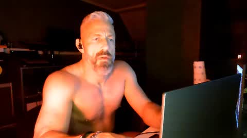 Chico que rico Caliente online show from 07-13-26, 11:18
