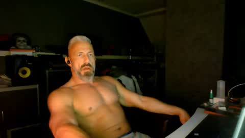 Chico que rico Caliente online show from 07-29-26, 10:41