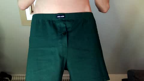 Luffy online show from 12-25-24, 02:45