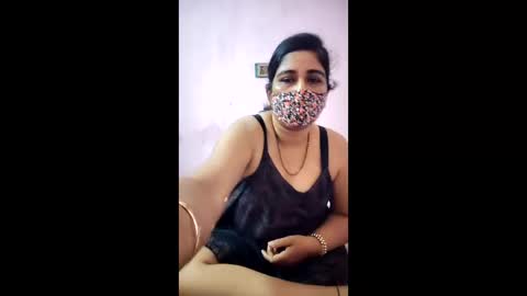 Snapshot of rupali_12 chatting on 04-05-26, 02:03 rupali_12 online show from 04-05-26, 02:03