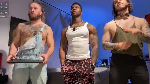 Paul online show from 04-15-26, 06:37