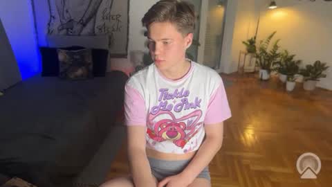 rusbradpitt online show from 02-10-26, 03:38