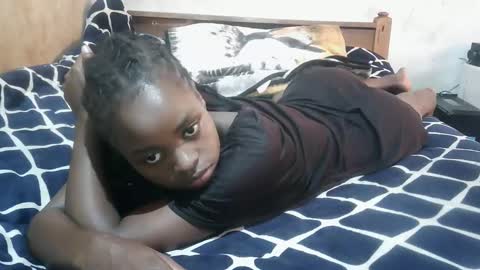 ruu_prettygal online show from 03-14-26, 07:36