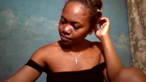 Snapshot of rwuica chatting on 07-02-26, 12:00 Rwuica online show from 07-02-26, 12:00