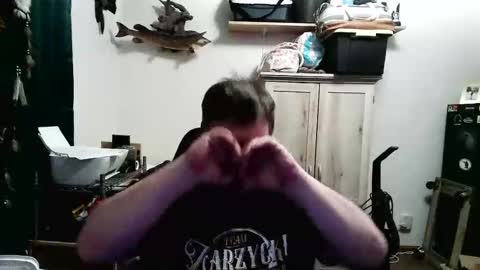 rwzar_1965 online show from 04-08-26, 02:44