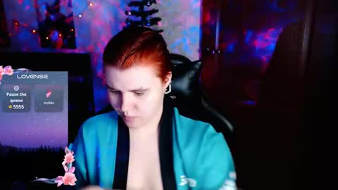 Snapshot of ryan__kim chatting on 12-15-24, 04:04 Ryan online show from 12-15-24, 04:04