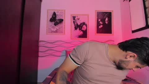 Ryan Evannss online show from 05-22-26, 01:50