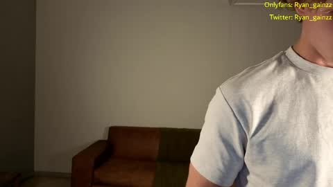 Snapshot of ryan_gainzz chatting on 08-09-26, 05:18 Ryan gainzz online show from 08-09-26, 05:18