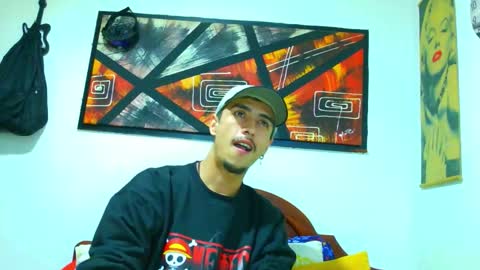 Snapshot of ryan_maxy chatting on 11-15-25, 04:43 ryan online show from 11-15-25, 04:43