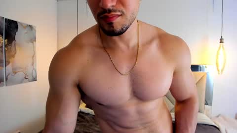 Snapshot of ryan_ward79 chatting on 07-11-26, 11:39 Ryan online show from 07-11-26, 11:39