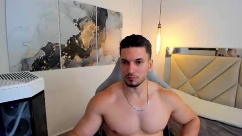 Snapshot of ryan_ward79 chatting on 07-18-26, 02:05 Ryan online show from 07-18-26, 02:05