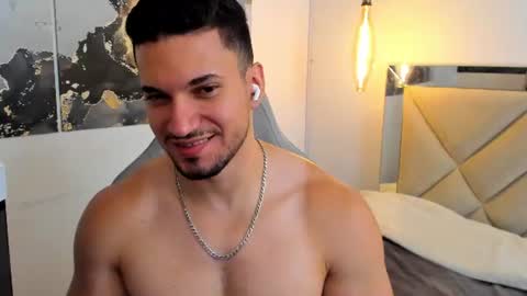 Snapshot of ryan_ward79 chatting on 07-18-26, 02:10 Ryan online show from 07-18-26, 02:10