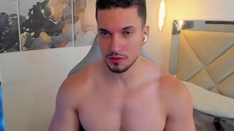 Snapshot of ryan_ward79 chatting on 07-20-26, 02:26 Ryan online show from 07-20-26, 02:26