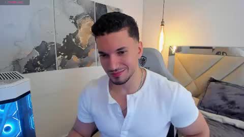 Snapshot of ryan_ward79 chatting on 07-30-26, 03:16 Ryan online show from 07-30-26, 03:16