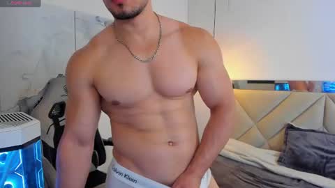 Snapshot of ryan_ward79 chatting on 08-01-26, 04:23 Ryan online show from 08-01-26, 04:23