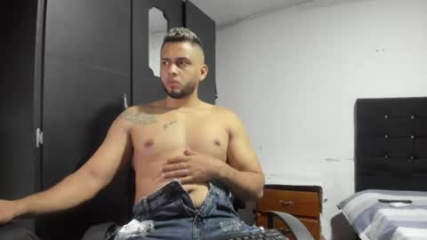 ryan_xc1 online show from 07-03-26, 03:24