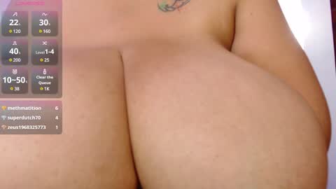 Snapshot of ryanastone_ chatting on 01-31-25, 04:48 Hanna online show from 01-31-25, 04:48