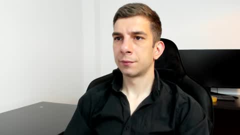 Andrew C. online show from 05-08-26, 08:03