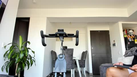 Ryan online show from 04-01-26, 12:06